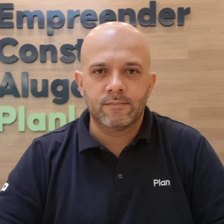 André B. dos Santos